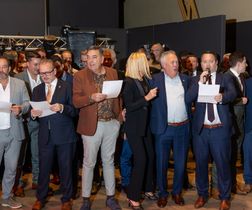 241207_BoriannBe_voor_KVWA_zaal-0334