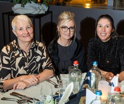 241207_BoriannBe_voor_KVWA_zaal-0075