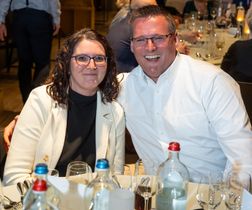 241207_BoriannBe_voor_KVWA_zaal-0046