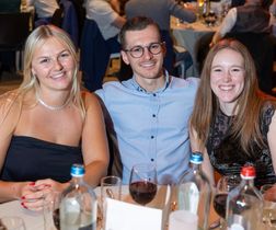 241207_BoriannBe_voor_KVWA_zaal-0175